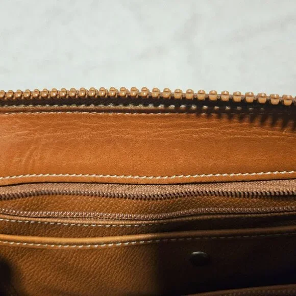 Vintage Dooney & Bourke All Weather Leather Crossbody Bag (NO STRAP) - Picture 9 of 16